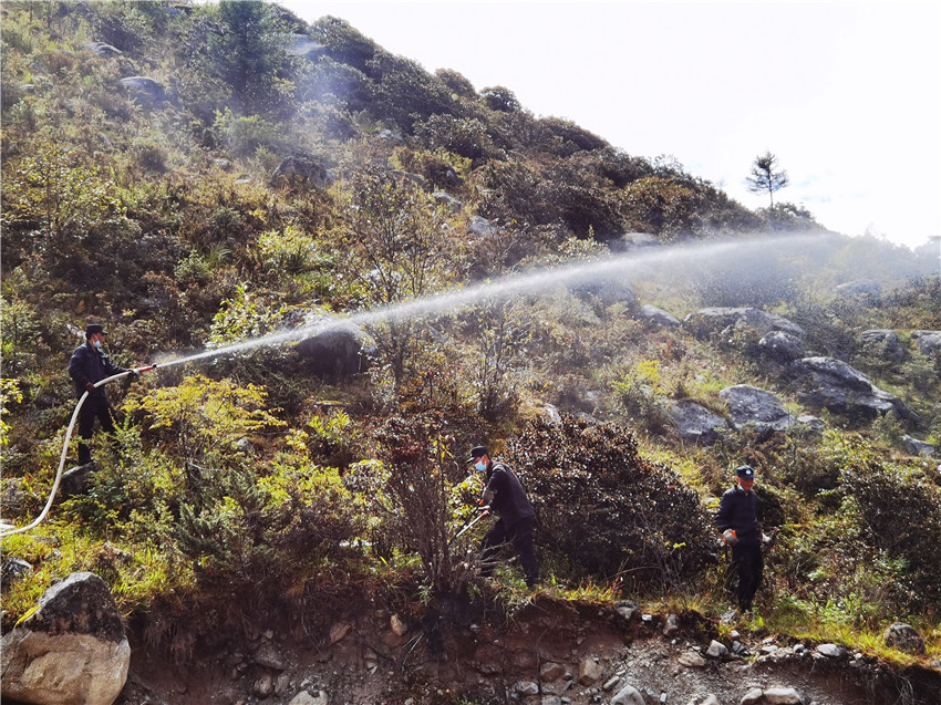 圖為演練.jpg 圖為演練.jpg